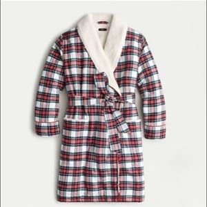 Sherpa robe. Time to get cozy!